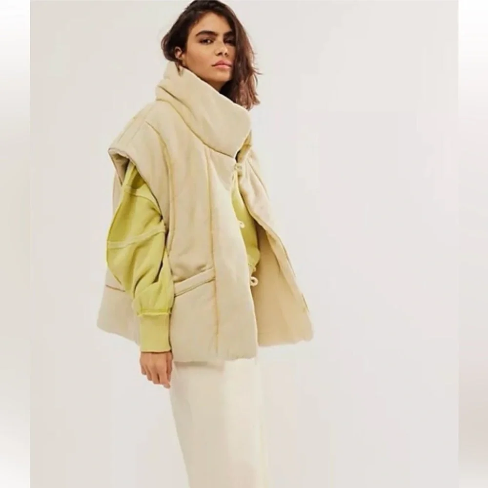 Free People Roll With Us Puffer Vest Vanilla Cream Ivory M